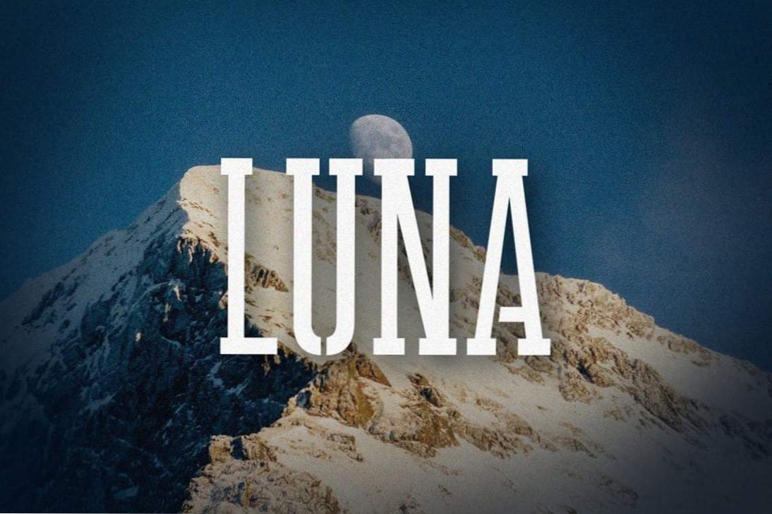 LUNA Stencil Font